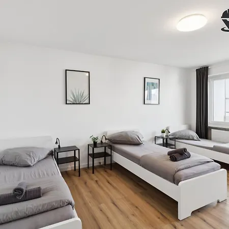 דירה Monteur - Fuer Bis Zu 7 Personen In 63069 Offenbach Am Main - Of06 Gravenbruch